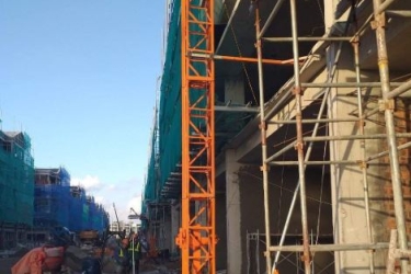 Bán Máy Vận Thăng Tự Chế Cũ Đời Năm 2022