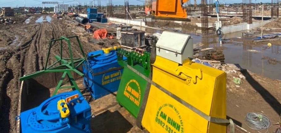 Máy Bẻ Đai Sắt Nam Việt 