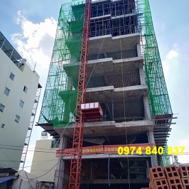 Máy vận thăng tải trọng từ 300kg đến 1500kg 