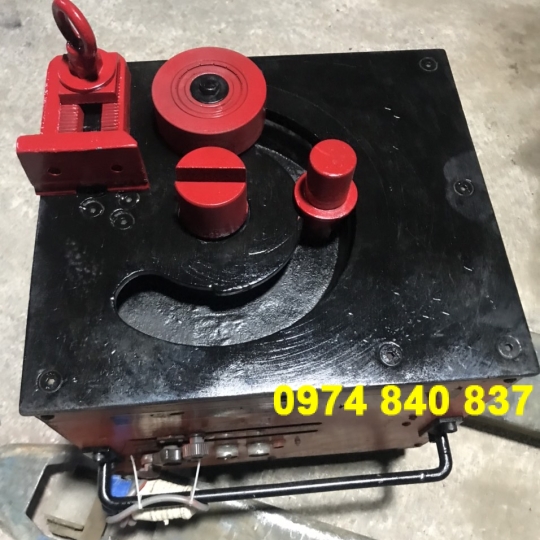 Máy Cắt Sắt Tự Động 6