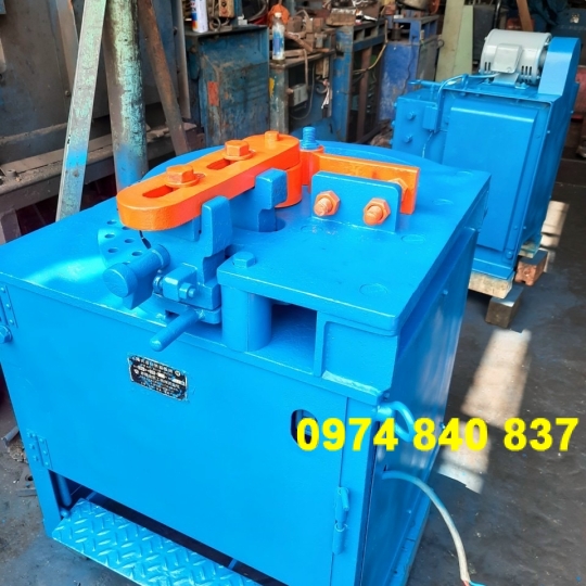 Máy uốn sắt TOZO  D25  Nhật 