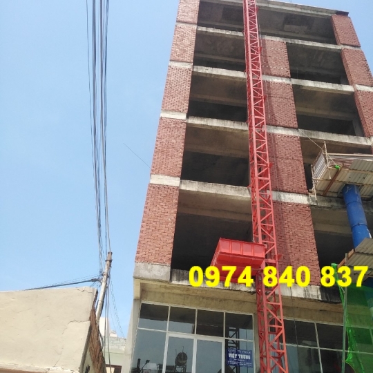 Vận Thăng Nâng Hàng 1000kg cao 35m