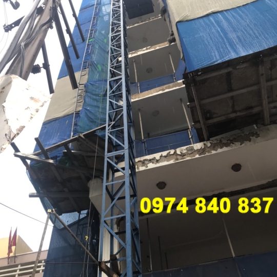 Vận Thăng Nâng Hàng 300kg  cao 30m