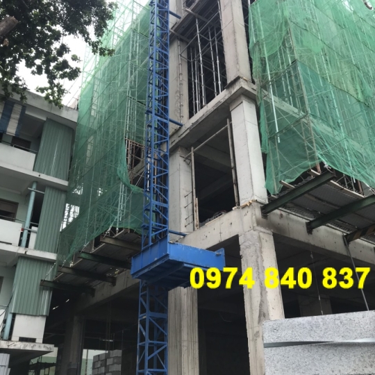 Vận Thăng Nâng Hàng 300kg  cao 30m
